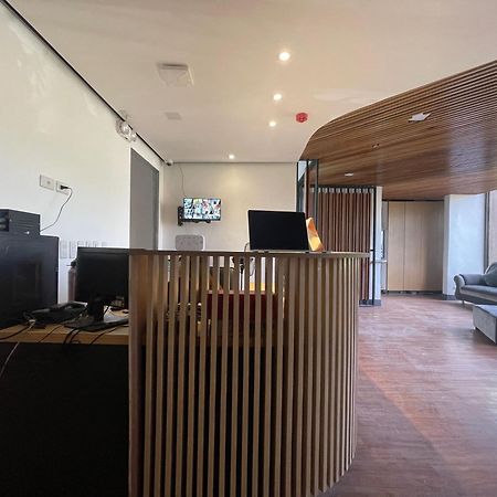 Boulevard Pension Hotel Cebu Eksteriør billede