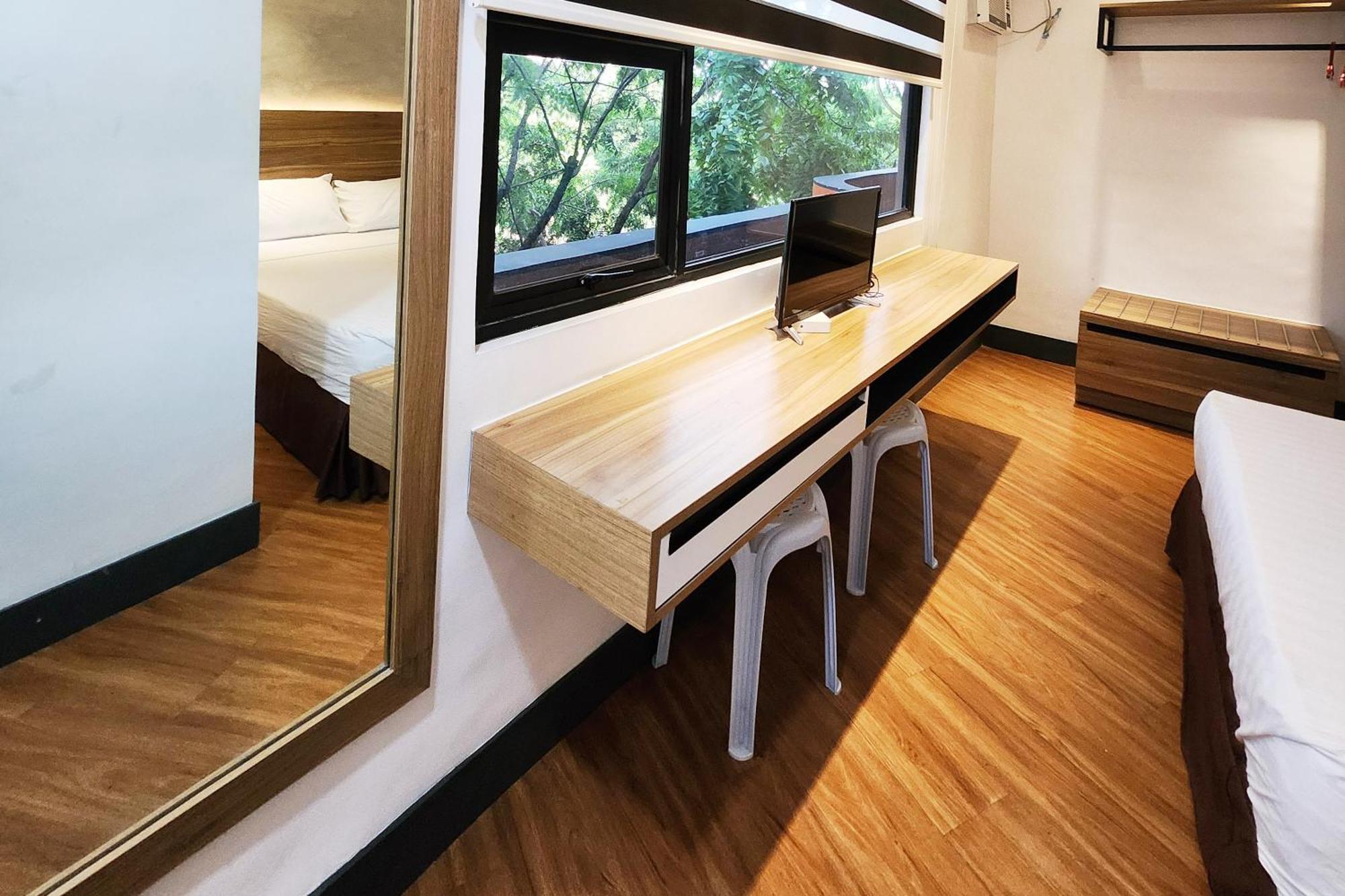 Boulevard Pension Hotel Cebu Eksteriør billede