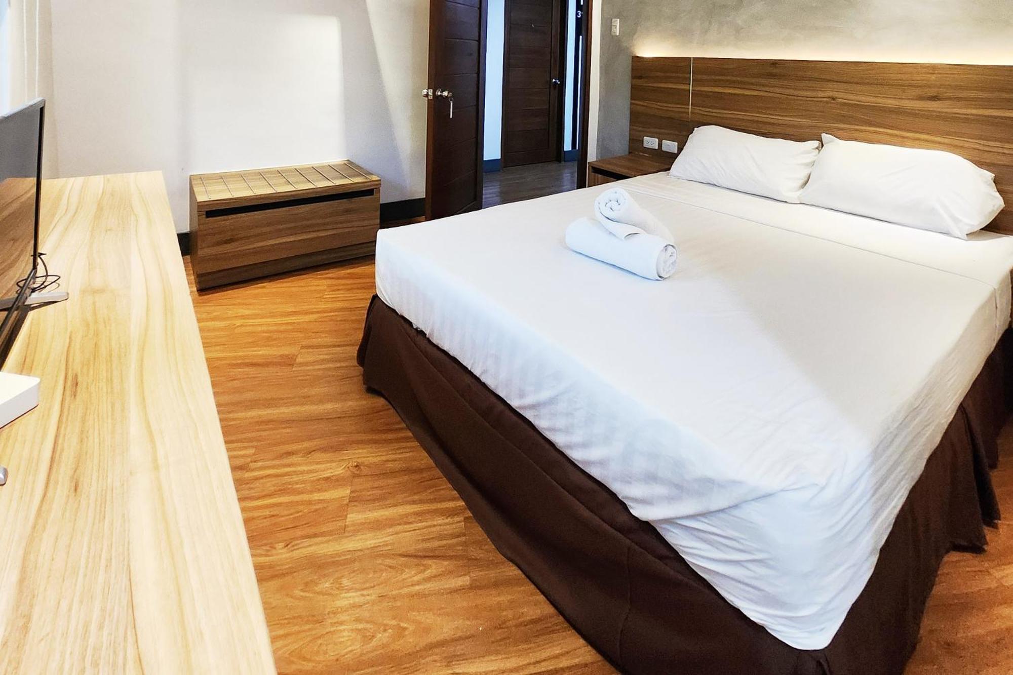Boulevard Pension Hotel Cebu Eksteriør billede