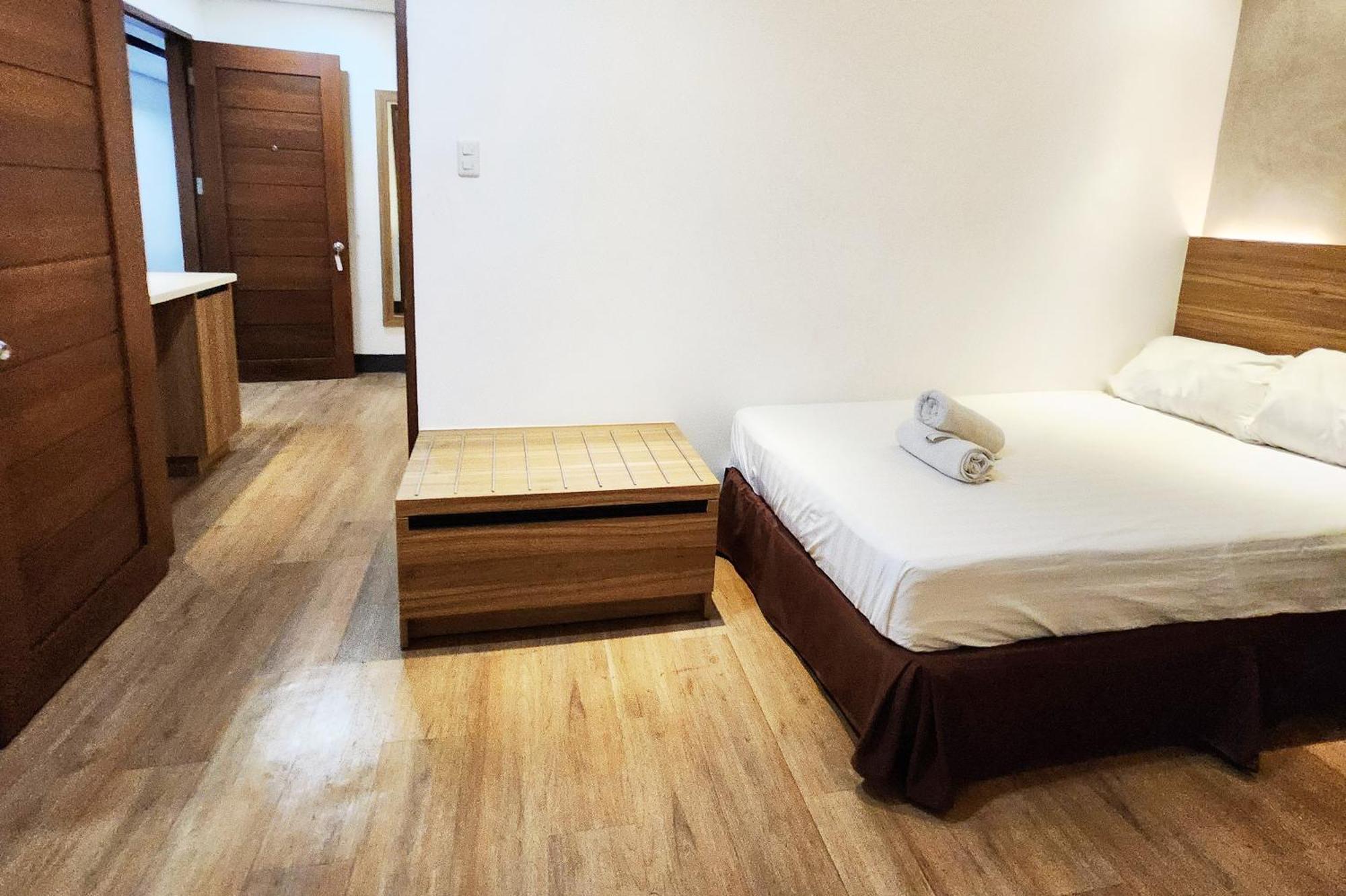 Boulevard Pension Hotel Cebu Eksteriør billede